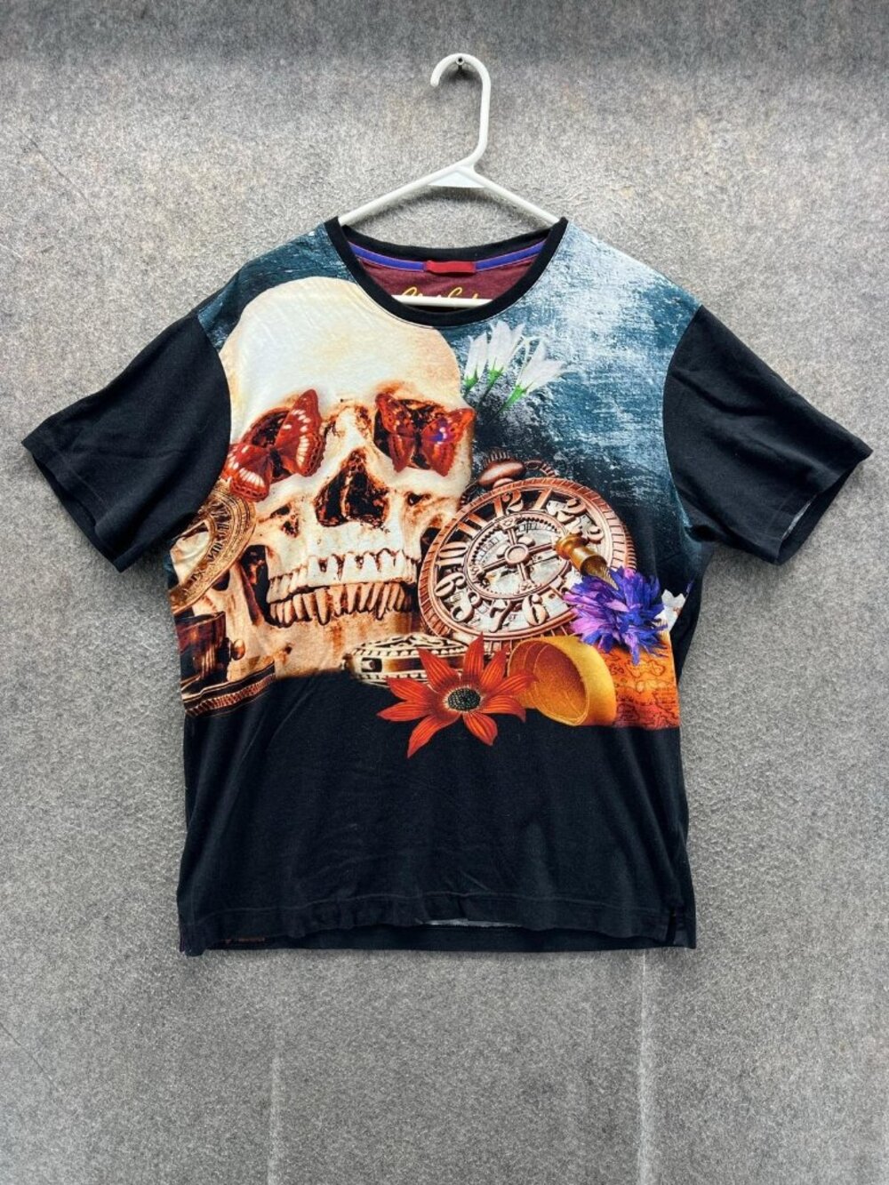 Robert Graham Shirt Mens Large Black Skull Clock Graphic Tee Crewneck Floral